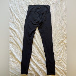 Lululemon Leggings Ankle length Black Size 6